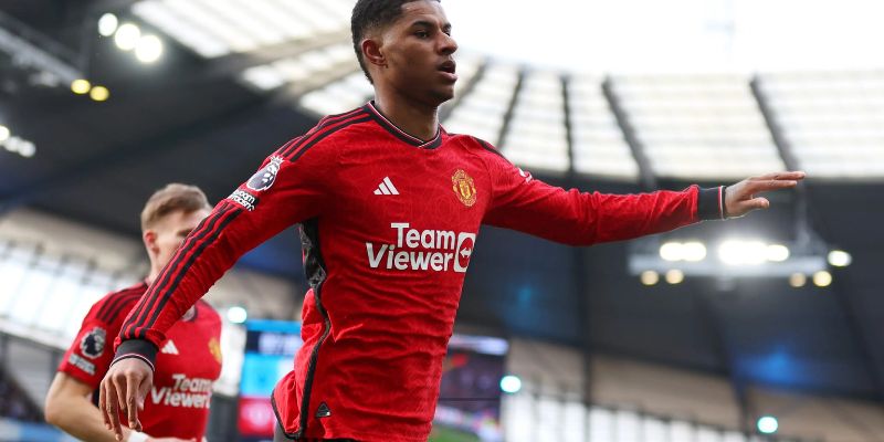 Cập nhật về sự nghiệp thi đấu của Rashford 