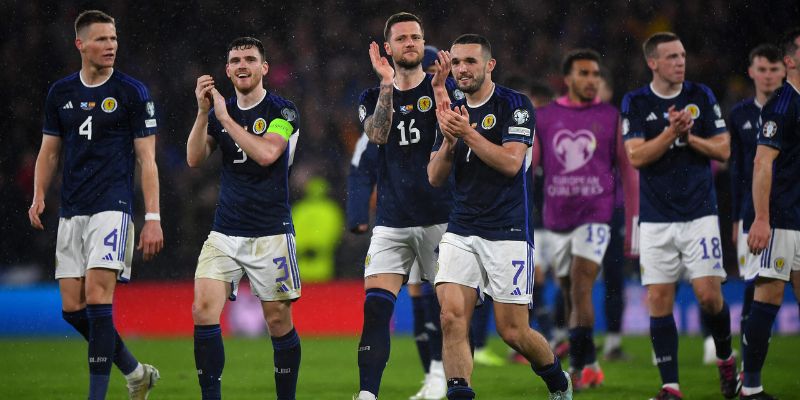 Đánh giá về phong độ của trận đức vs scotland